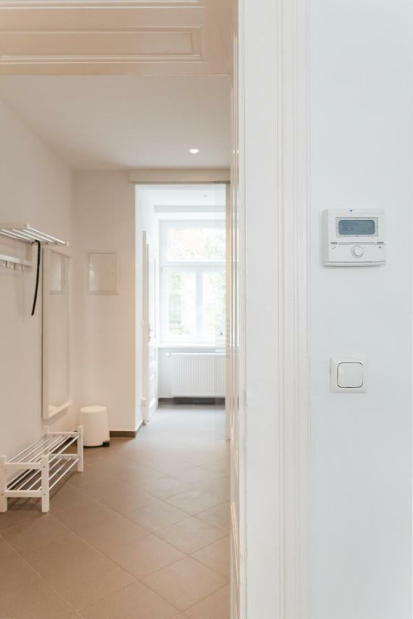Universum Apartment 2 Vienna Exterior photo